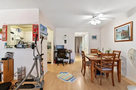 75 Camden Drive West Palm Beach FL 33417