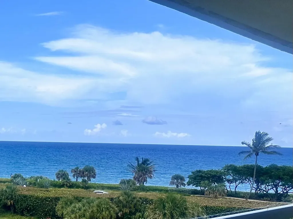 601 S Seas Drive E Jupiter FL 33477