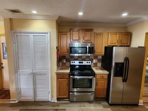 3654 NW 27th Street Lauderdale Lakes FL 33311