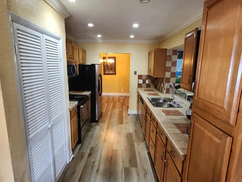 3654 NW 27th Street Lauderdale Lakes FL 33311