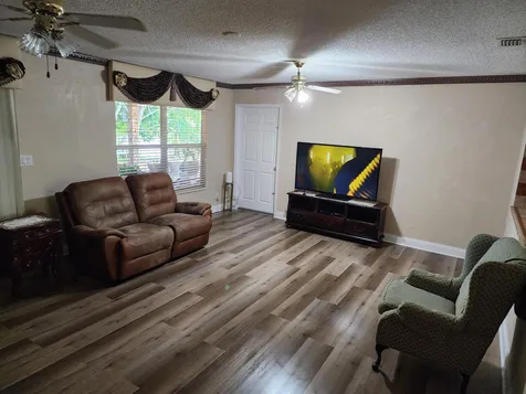3654 NW 27th Street Lauderdale Lakes FL 33311