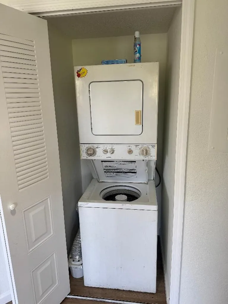 1531 SE Royal Green Circle Port St Lucie FL 34952