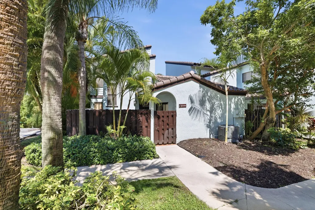 22316 Pineapple Walk Drive Boca Raton FL 33433