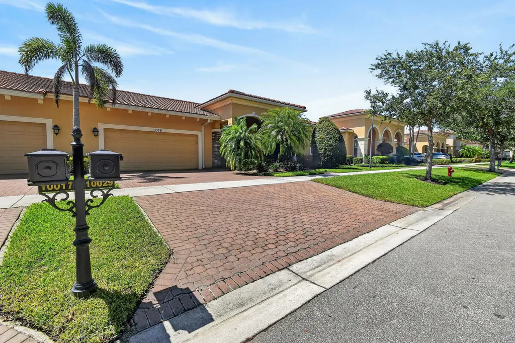 10029 SW Duccio Lane Port St Lucie FL 34986