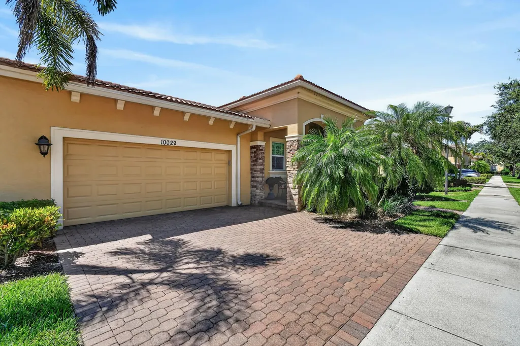 10029 SW Duccio Lane Port St Lucie FL 34986