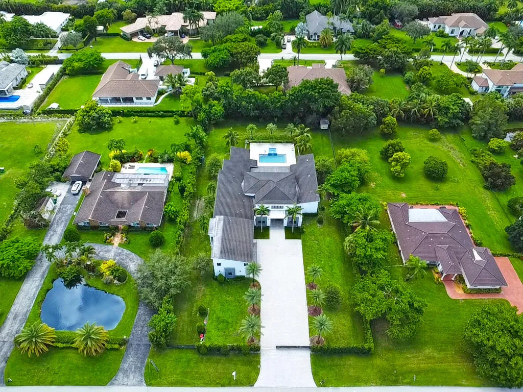 11350 NW 8th Street Plantation FL 33325