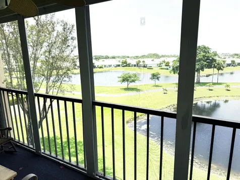 7146 Huntington Lane Delray Beach FL 33446