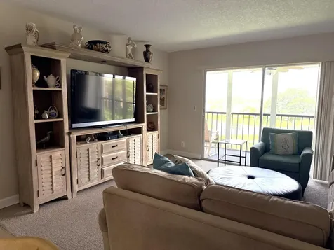 7146 Huntington Lane Delray Beach FL 33446