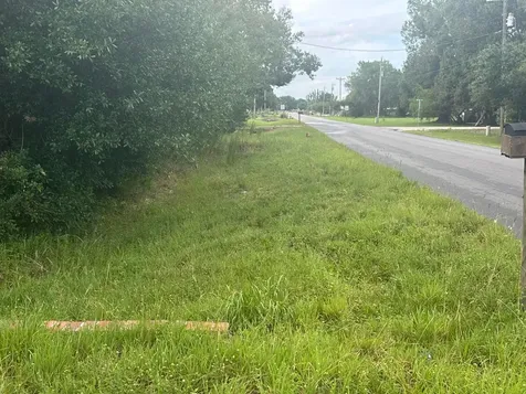 16687 NW 38th Avenue Okeechobee FL 34972