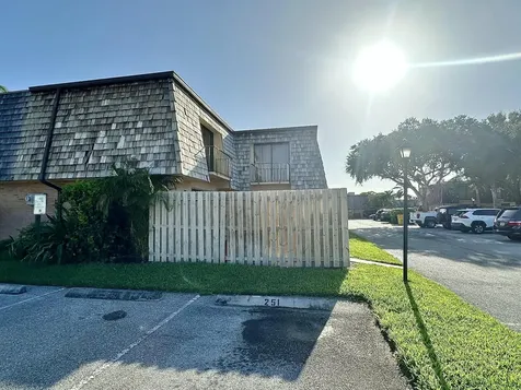 251 Lake Arbor Drive Palm Springs FL 33461