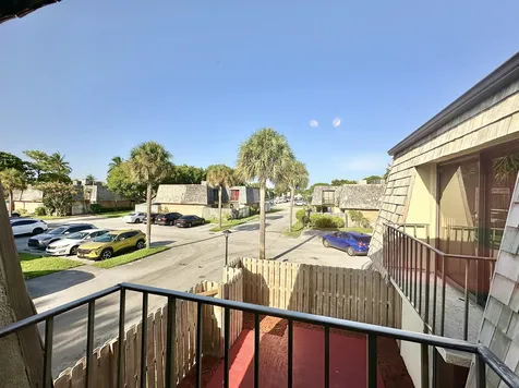 251 Lake Arbor Drive Palm Springs FL 33461