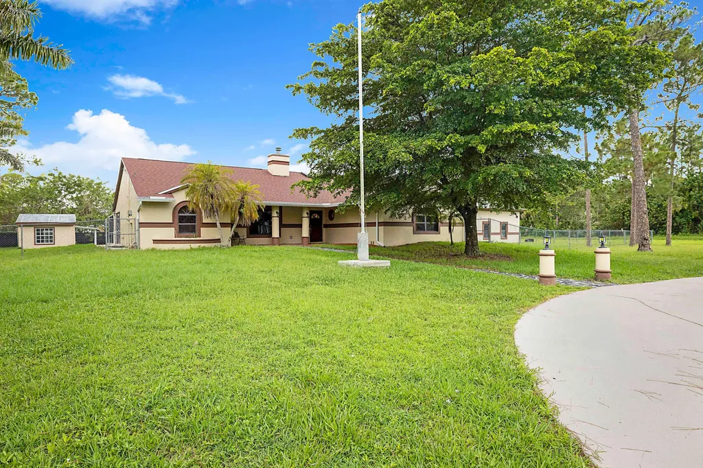 17298 66th Court N The Acreage FL 33470