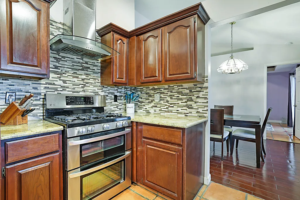 17298 66th Court N The Acreage FL 33470