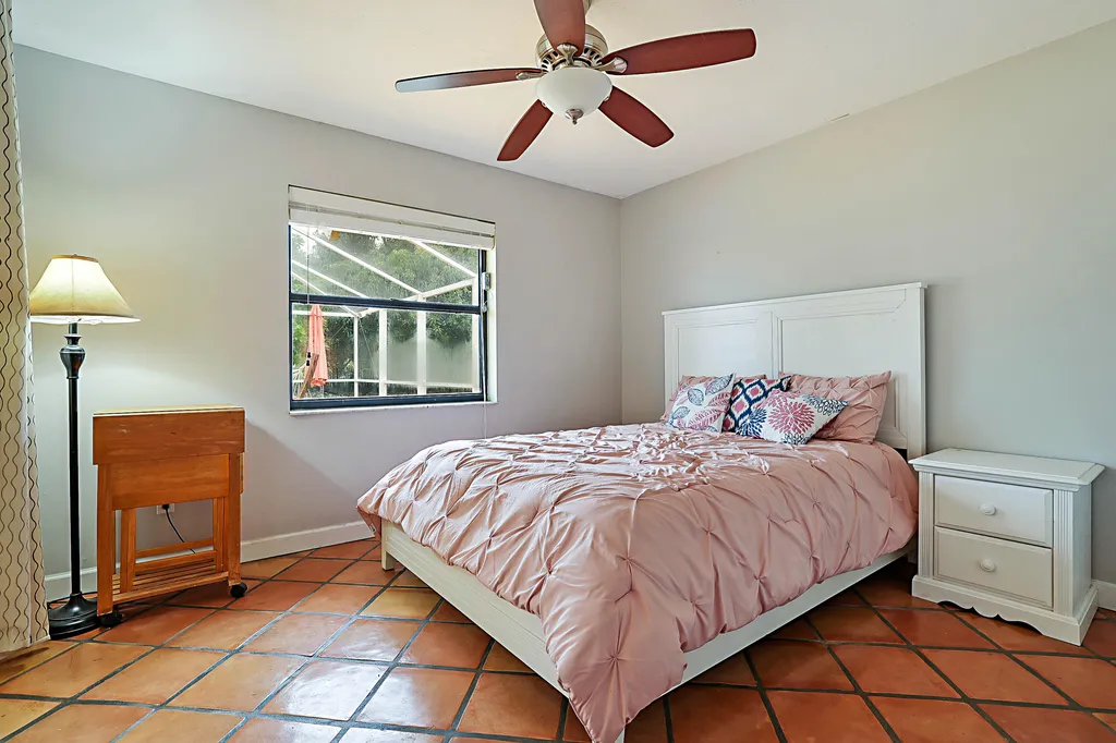 17298 66th Court N The Acreage FL 33470