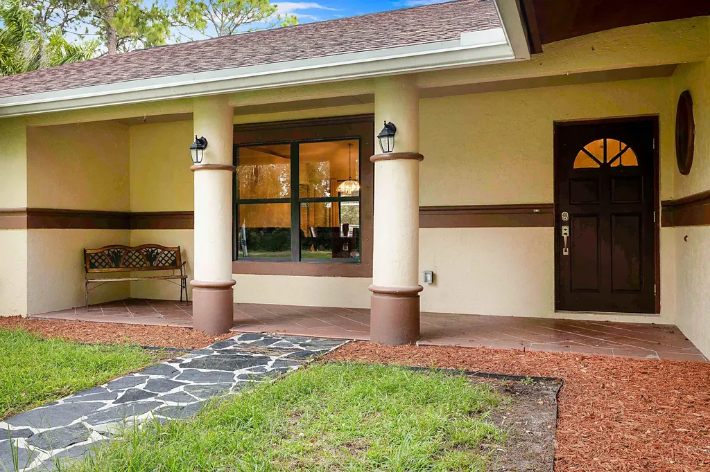 17298 66th Court N The Acreage FL 33470