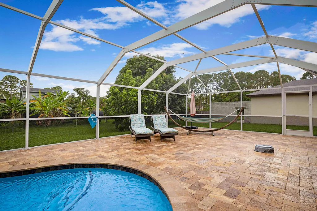 17298 66th Court N The Acreage FL 33470