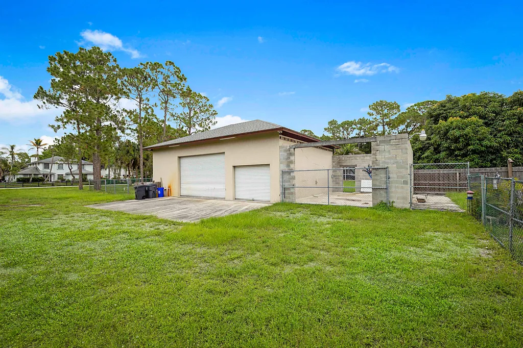 17298 66th Court N The Acreage FL 33470