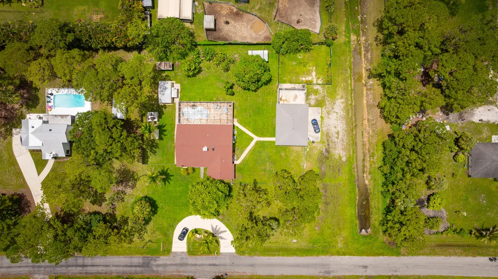 17298 66th Court N The Acreage FL 33470