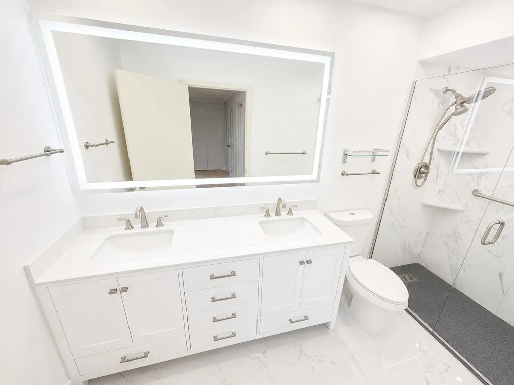 1207 S Drive Way Delray Beach FL 33445