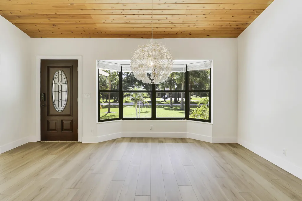 15095 71st Drive N Palm Beach Gardens FL 33418
