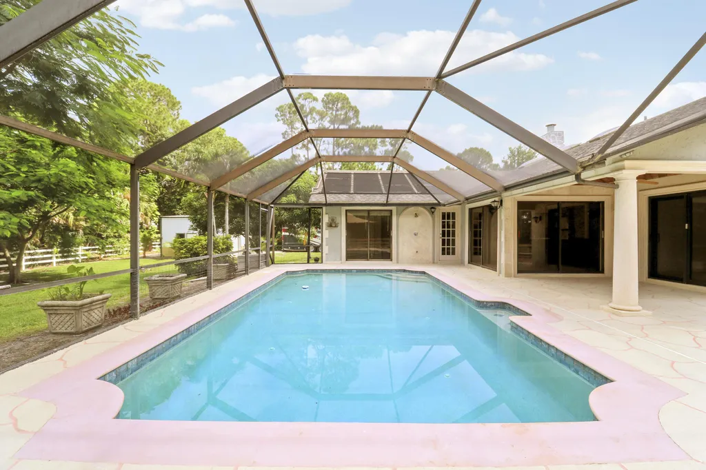 15095 71st Drive N Palm Beach Gardens FL 33418
