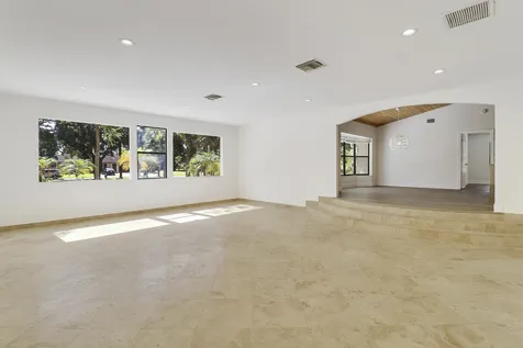 15095 71st Drive N Palm Beach Gardens FL 33418