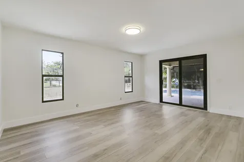 15095 71st Drive N Palm Beach Gardens FL 33418