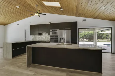 15095 71st Drive N Palm Beach Gardens FL 33418