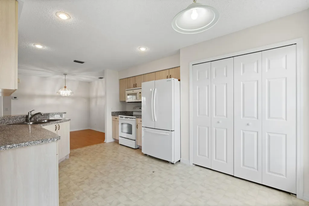 2297 SE Marsh Avenue Port St Lucie FL 34952