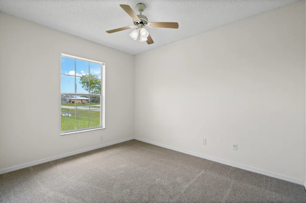 2297 SE Marsh Avenue Port St Lucie FL 34952