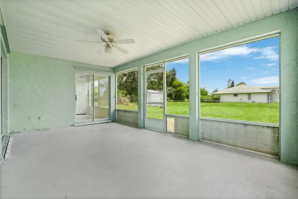 2297 SE Marsh Avenue Port St Lucie FL 34952