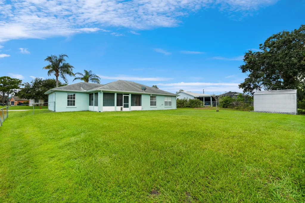 2297 SE Marsh Avenue Port St Lucie FL 34952