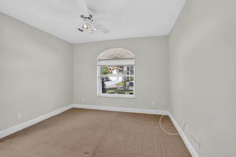 9875 Harbour Lake Circle Boynton Beach FL 33437