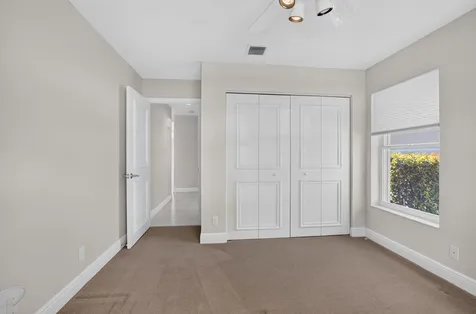 9875 Harbour Lake Circle Boynton Beach FL 33437