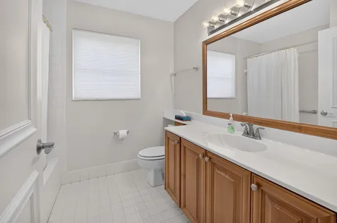 9875 Harbour Lake Circle Boynton Beach FL 33437