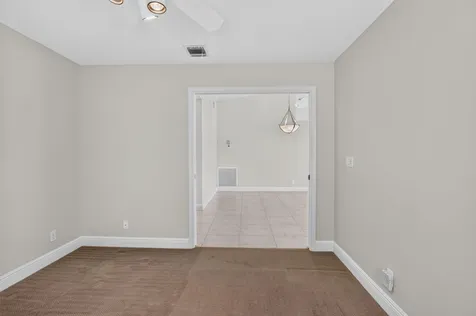 9875 Harbour Lake Circle Boynton Beach FL 33437