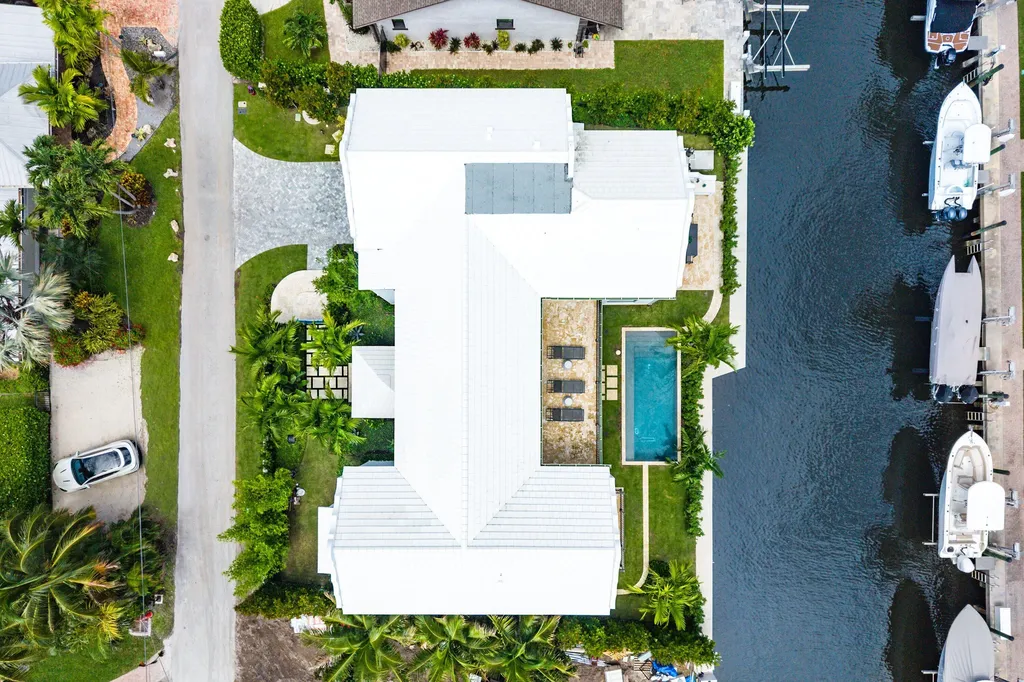 819 Bamboo Lane Delray Beach FL 33483