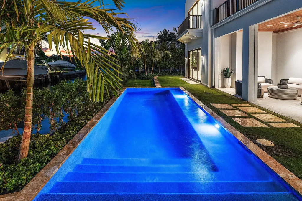 819 Bamboo Lane Delray Beach FL 33483