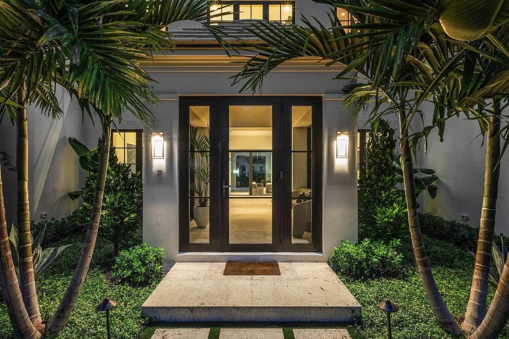 819 Bamboo Lane Delray Beach FL 33483