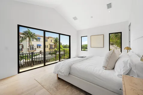 819 Bamboo Lane Delray Beach FL 33483