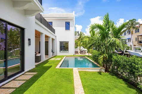 819 Bamboo Lane Delray Beach FL 33483