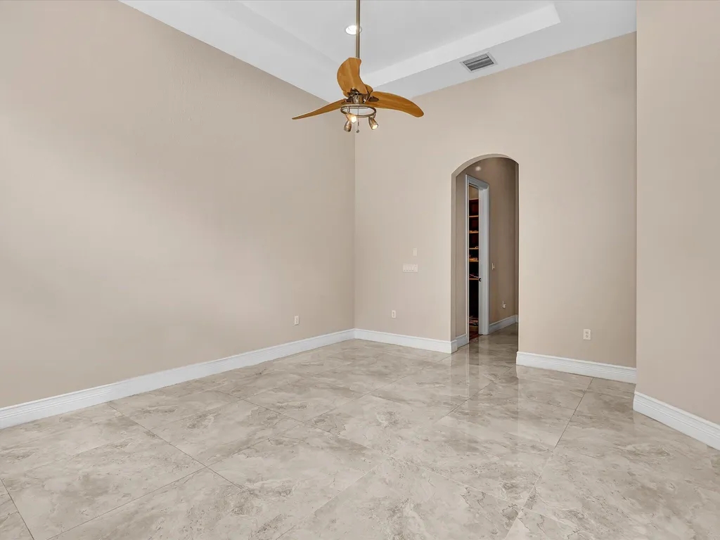 3445 NW 87th Avenue Hollywood FL 33024