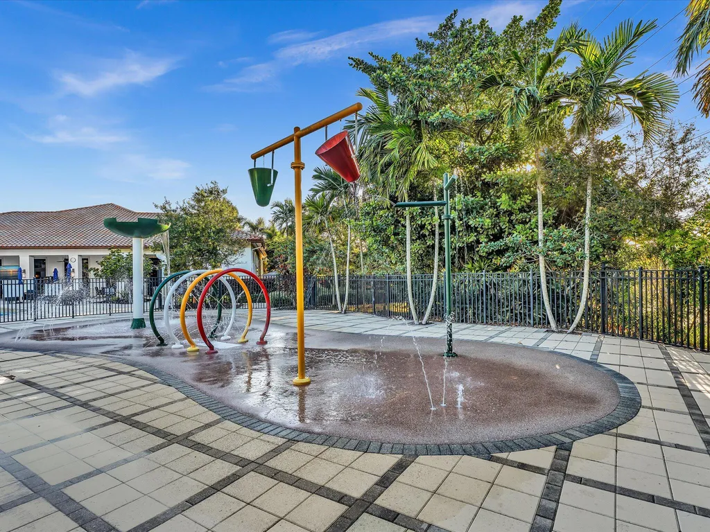 3445 NW 87th Avenue Hollywood FL 33024