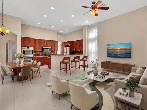 3445 NW 87th Avenue Hollywood FL 33024