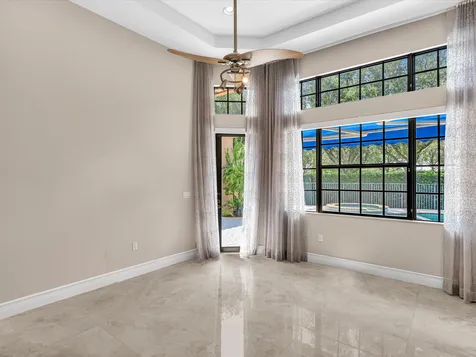 3445 NW 87th Avenue Hollywood FL 33024
