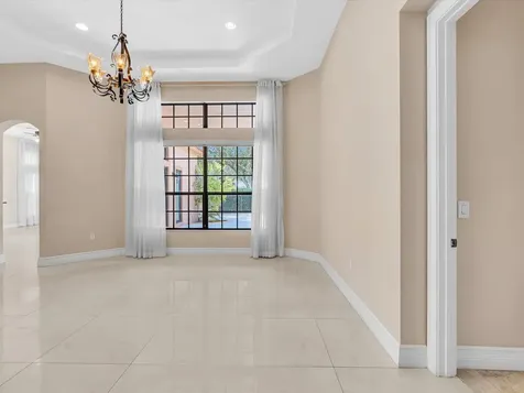 3445 NW 87th Avenue Hollywood FL 33024