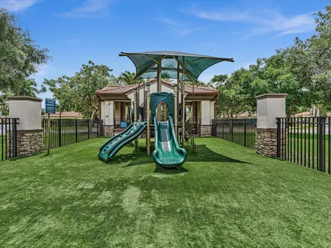 3445 NW 87th Avenue Hollywood FL 33024