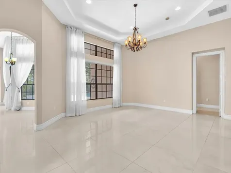 3445 NW 87th Avenue Hollywood FL 33024