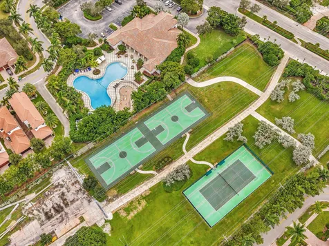 3445 NW 87th Avenue Hollywood FL 33024