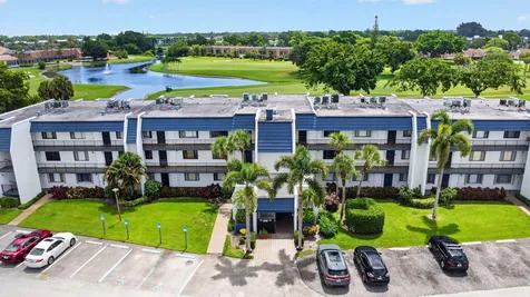 4539 Luxemburg Court Lake Worth FL 33467